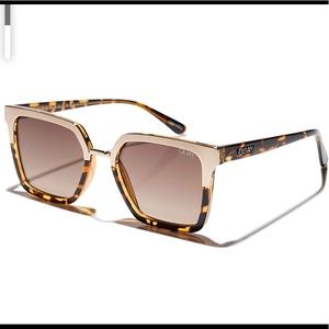 QUAY “Upgrade” Sunglasses x Jaclyn Hill